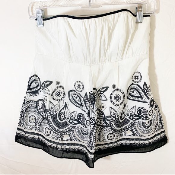 WHITE HOUSE BLACK MARKET Silk Blend Strapless 2 - Picture 1 of 8